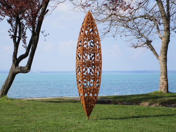 Modern art garden sculpture rusty steel